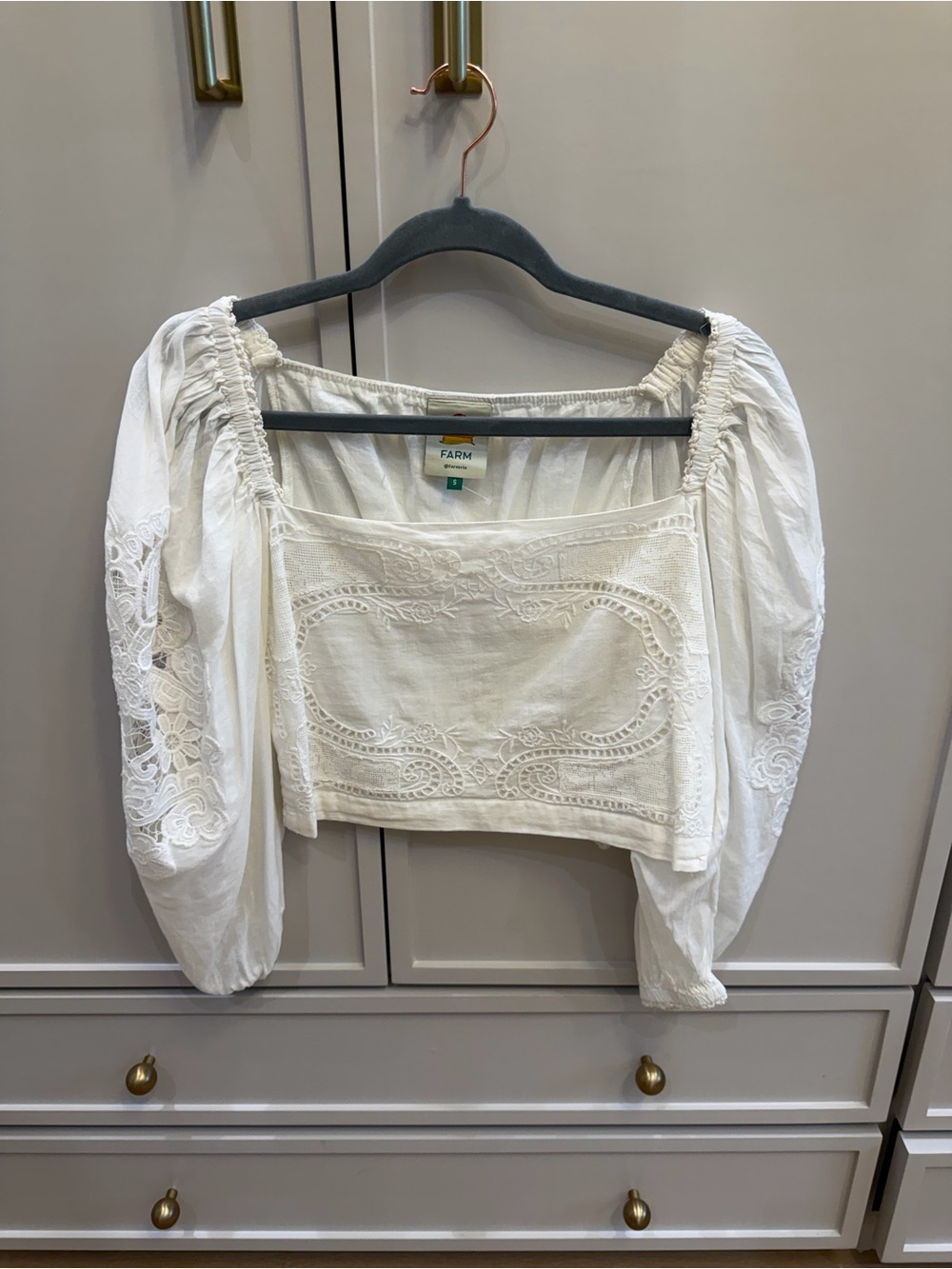 FARM Rio White Embroidered Square Peasant Blouse